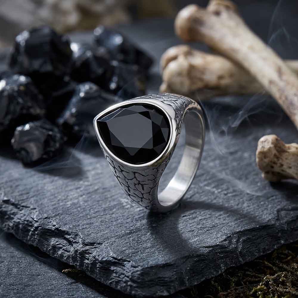 Stylish Teardrop-Shaped Gemstone Stainless Steel Ring