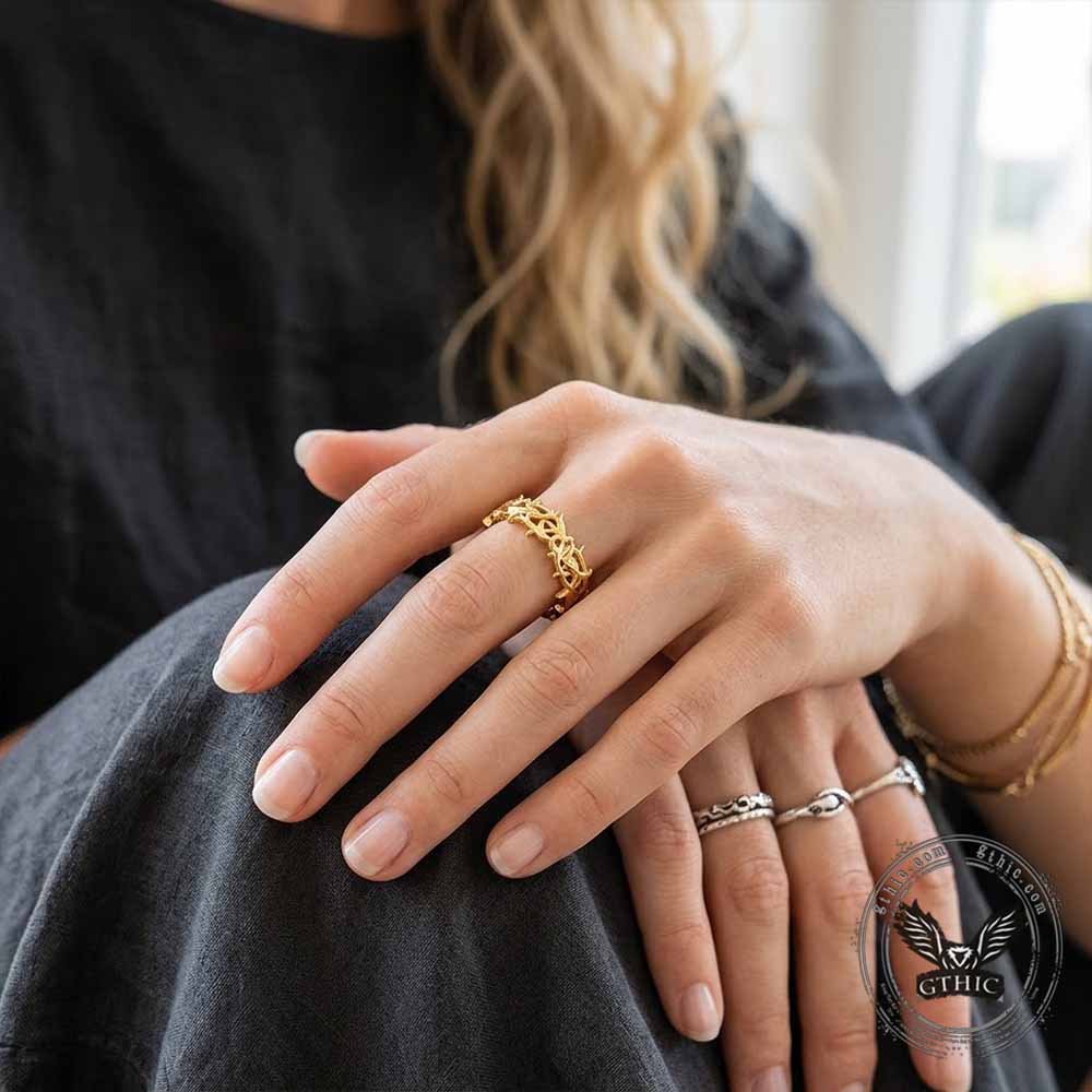 Stylish Thorn Hollow Stainless Steel Simple Ring | Gthic.com