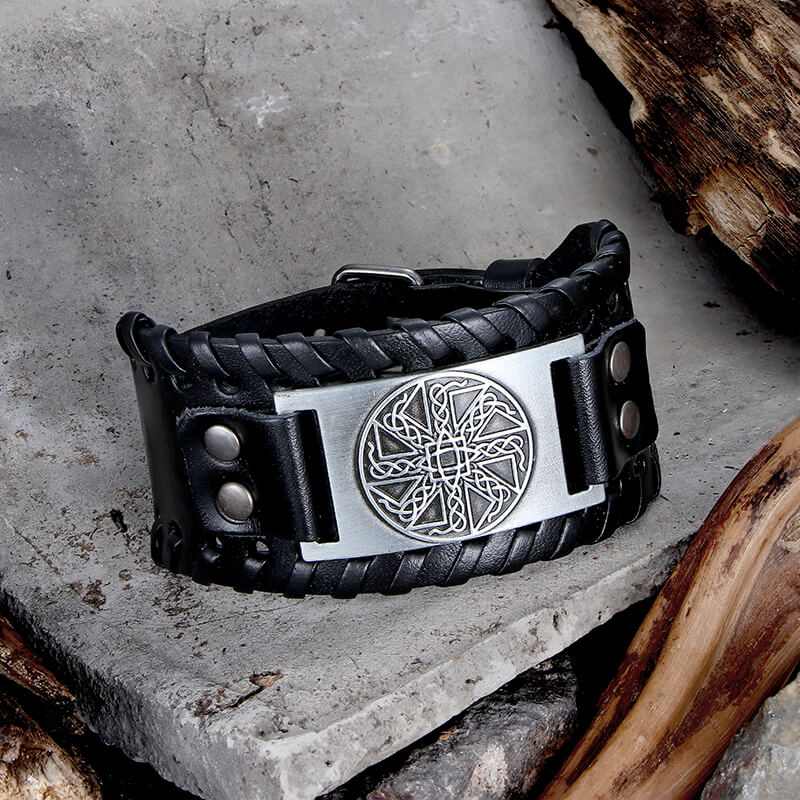 Sun Wheel Knot Amulet Leather Wristband Bracelet | Gthic.com
