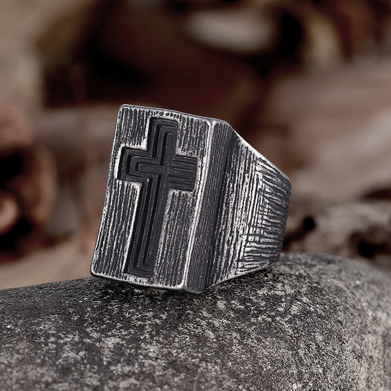 The Gate of Heaven Stainless Steel Cross Ring | Gthic.com
