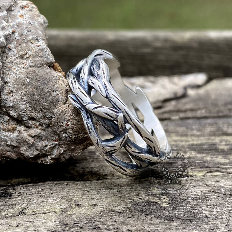 Thistles and Thorns Sterling Silver Ring | Gthic.com