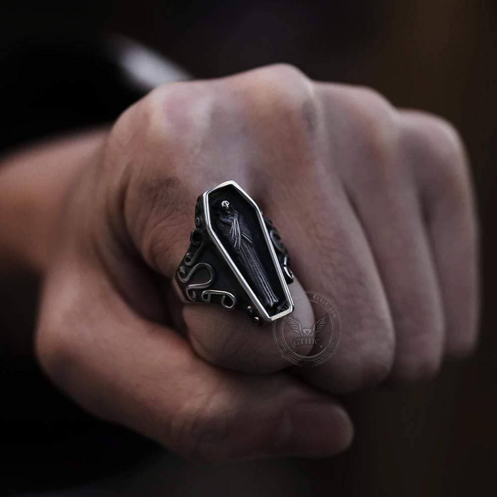 Vampire Coffin Sterling Silver Skull Ring | Gthic.com