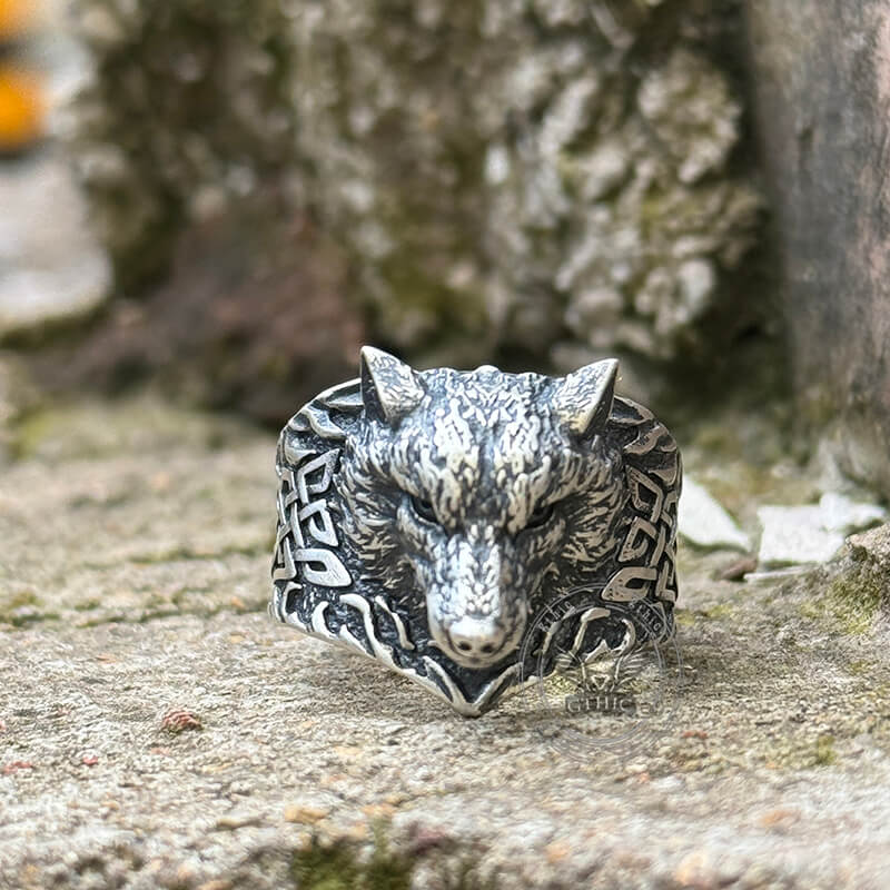 Viking Celtic Knot Wolf Head Sterling Silver Ring | Gthic.com
