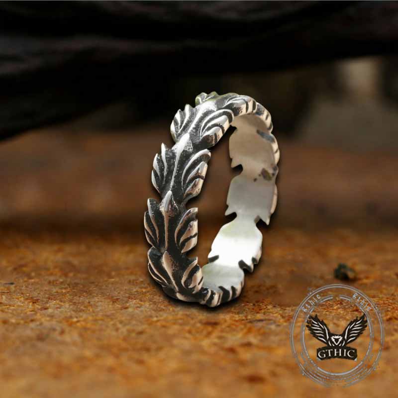 Vintage Animal Feather Stainless Steel Ring | Gthic.com