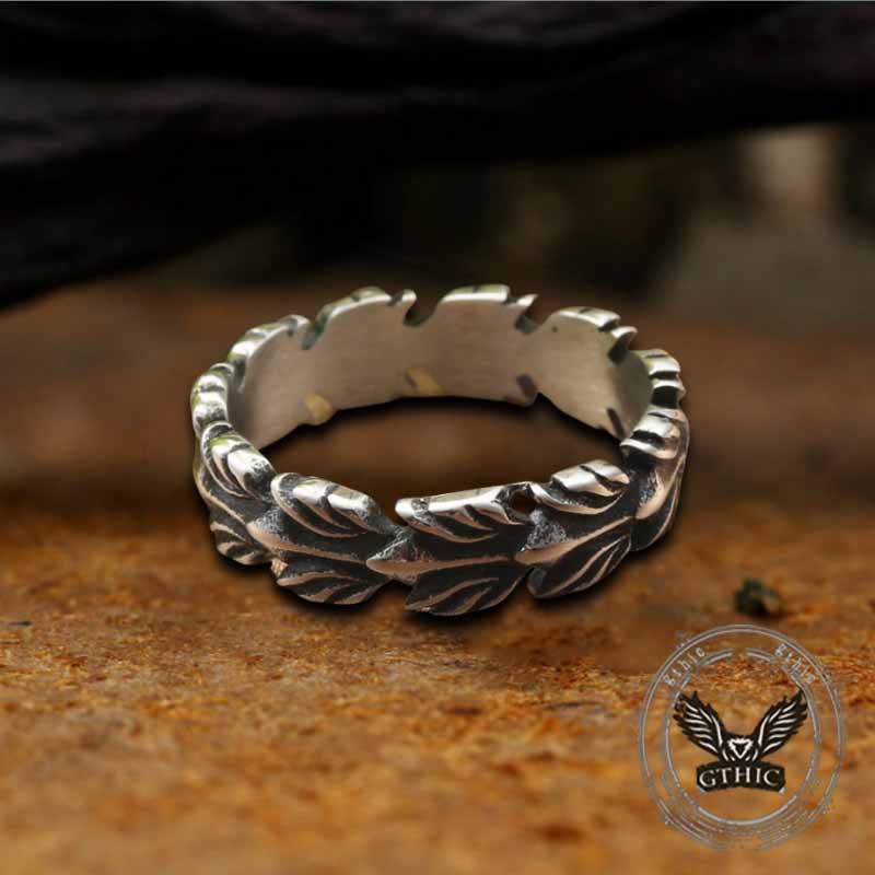 Vintage Animal Feather Stainless Steel Ring | Gthic.com