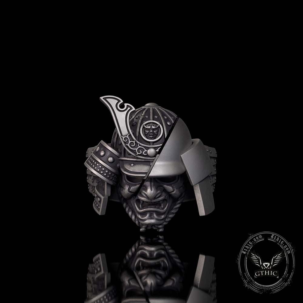 Vintage Asymmetric Samurai Oni Mask Sterling Silver Ring