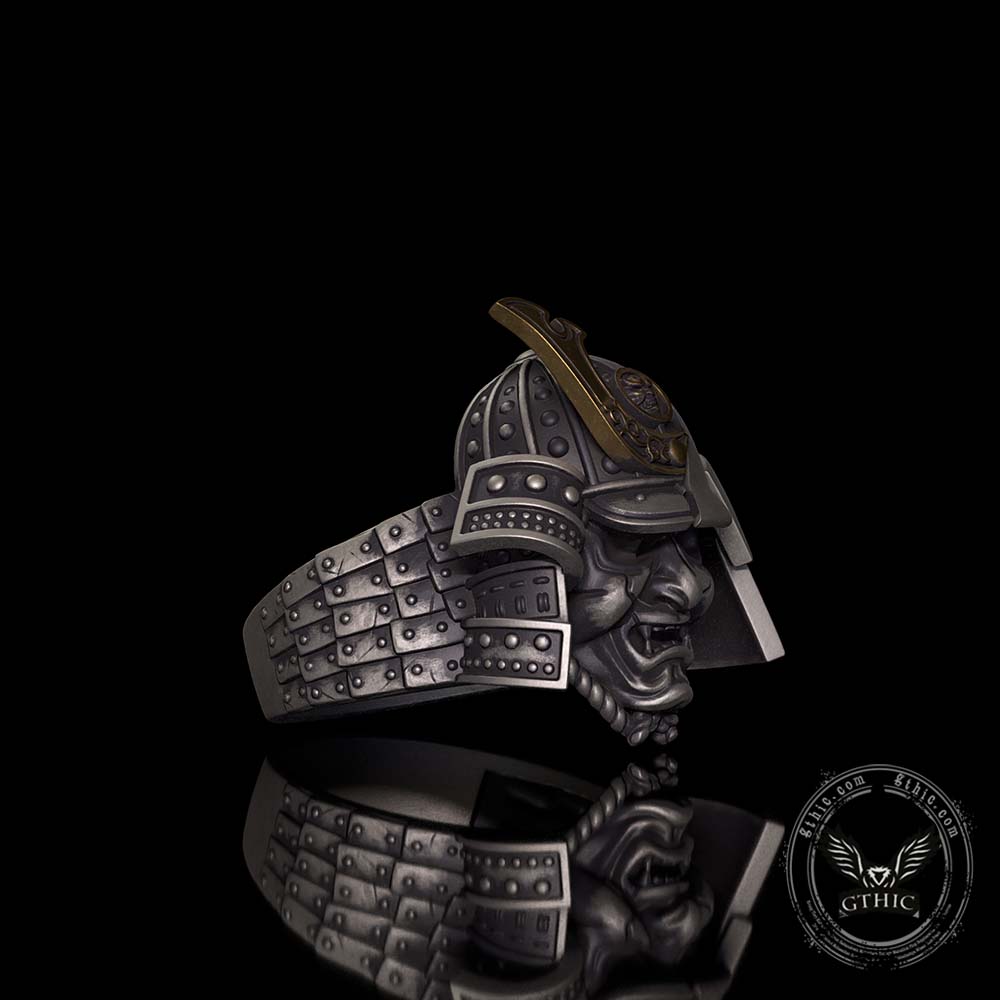 Vintage Asymmetric Samurai Oni Mask Sterling Silver Ring