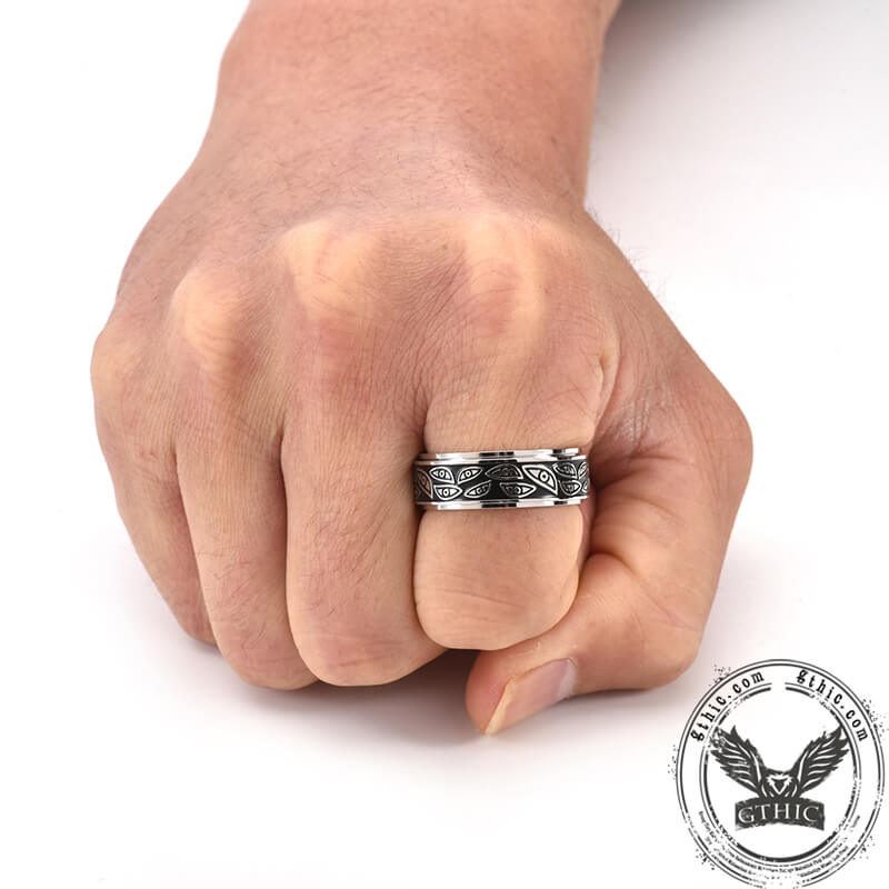 Stylish Corruption Demon Eye Spinner Ring | Gthic.com