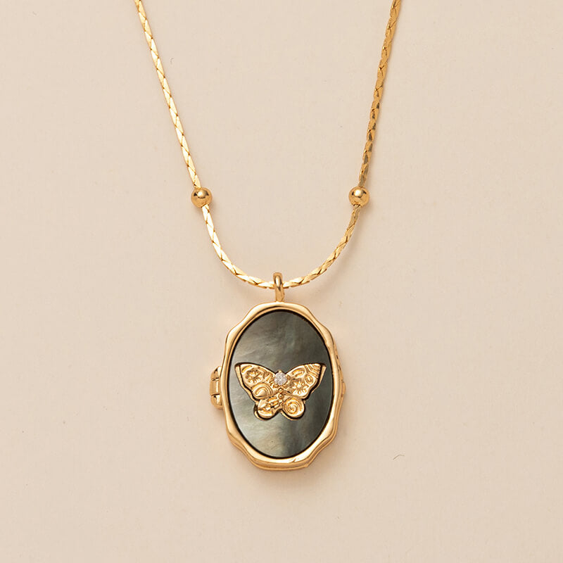 Vintage Butterfly Shell Openable Locket Copper Necklace | Gthic.com