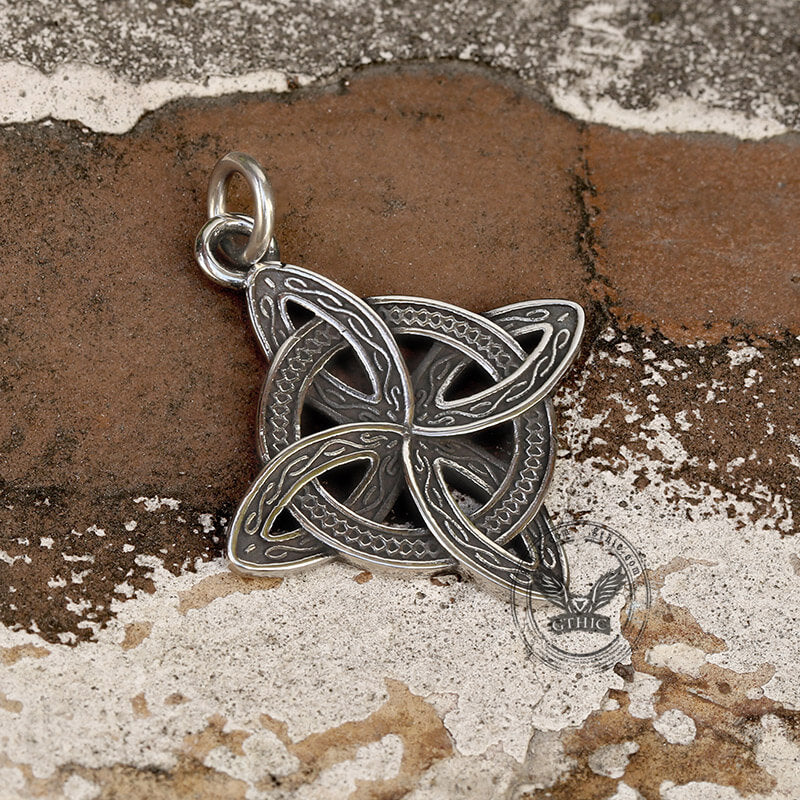 Vintage Celtic Knot Stainless Steel Pendant | Gthic.com