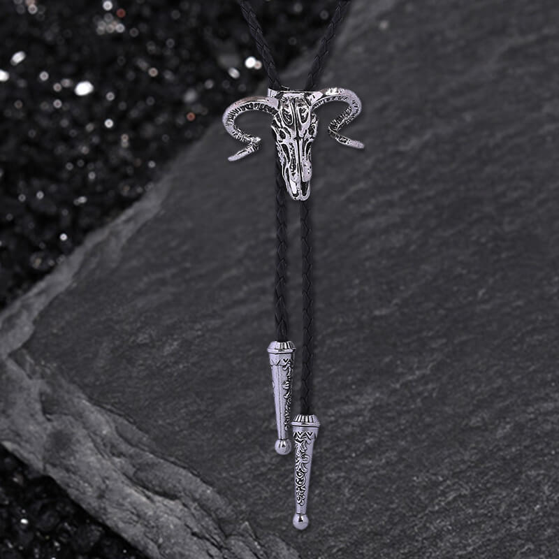 Vintage Cow Skull Alloy Bolo Tie | Gthic.com