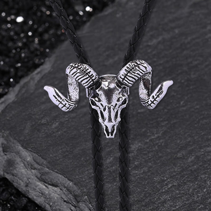 Vintage Cow Skull Alloy Bolo Tie | Gthic.com