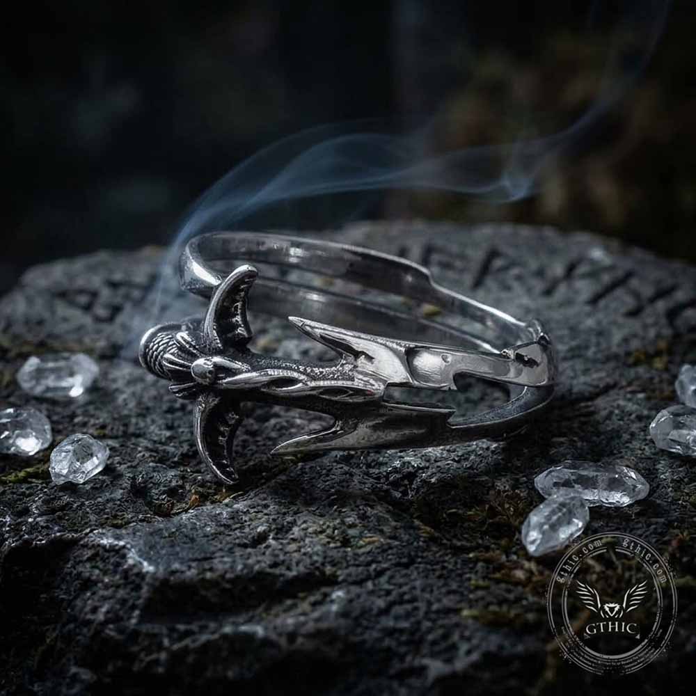 Vintage Curved Sword Stainless Steel Ring | Gthic.com
