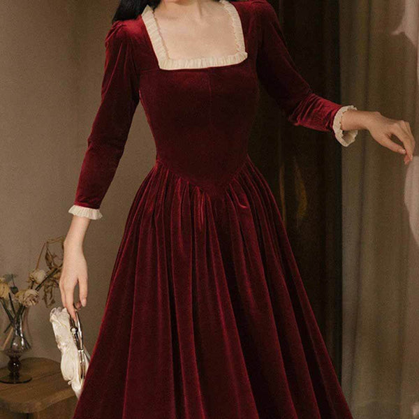 Vintage Elegant Palace Style Square Neck Dress