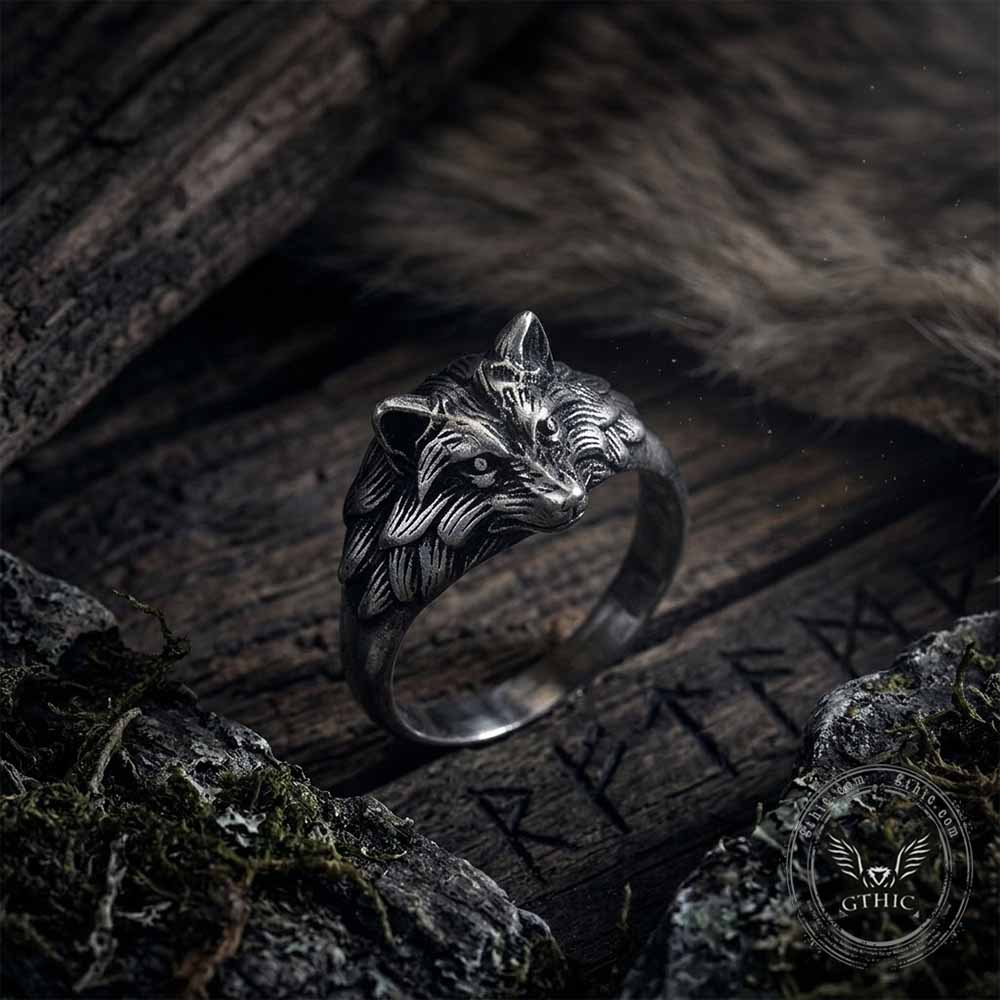 Vintage Embossed Wolf Head Stainless Steel Ring | Gthic.com