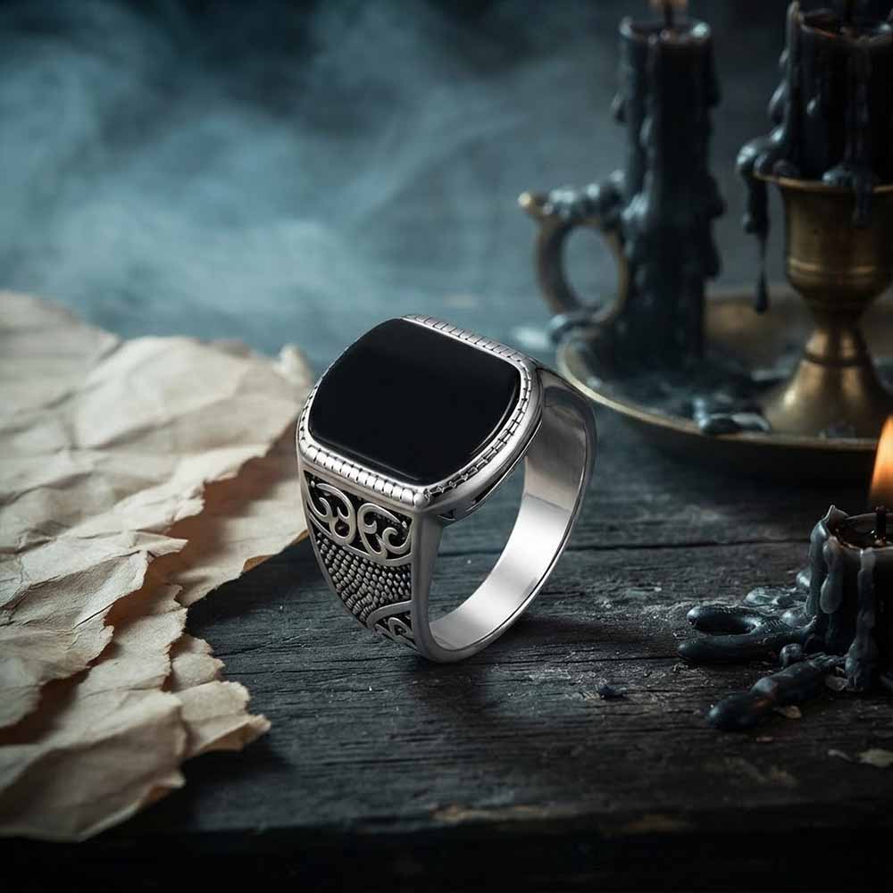 Vintage Engraved Pattern Gem Stainless Steel Ring | Gthic.com