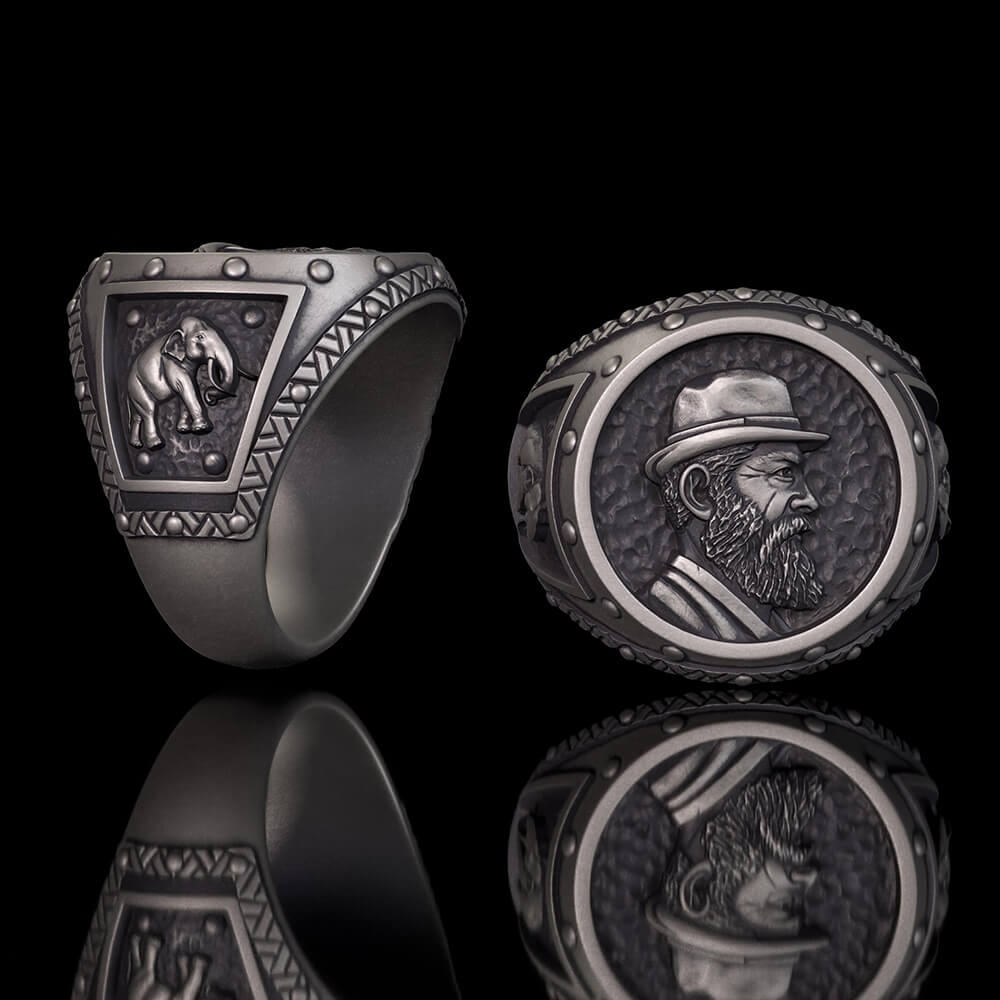 Vintage Explorer Elephant Sterling Silver Ring | Gthic.com