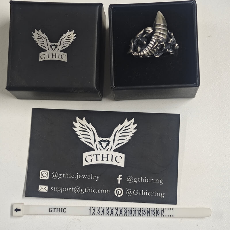 Vintage Fierce Shark Ocean Wave Sterling Silver Ring