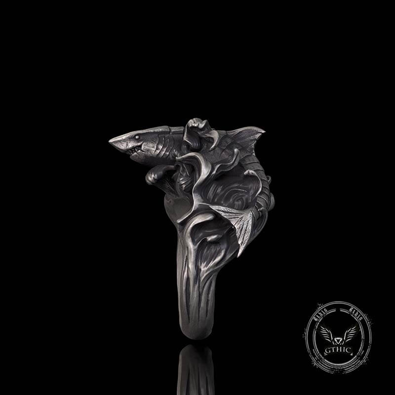 Vintage Fierce Shark Ocean Wave Sterling Silver Ring 03 | Gthic.com