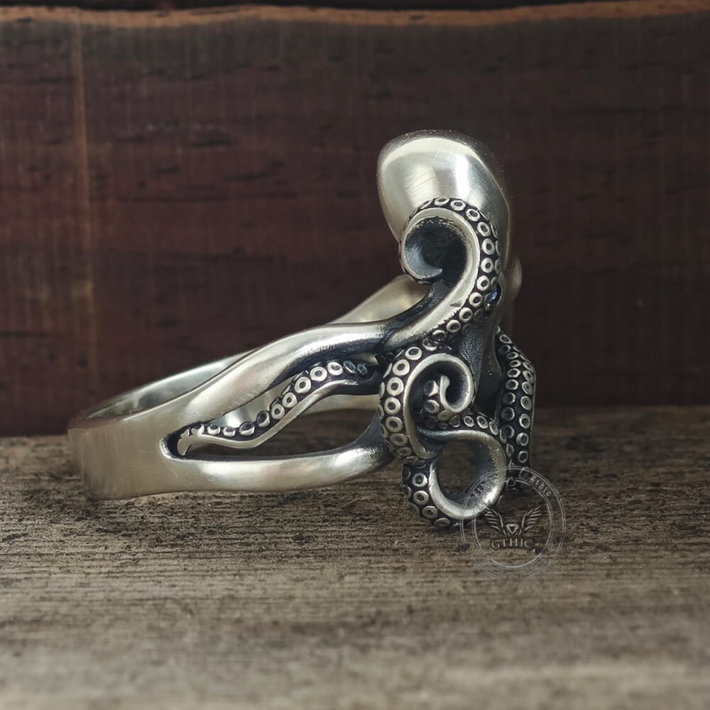 Vintage Gem Eye Octopus Tentacle Sterling Silver Marine Ring