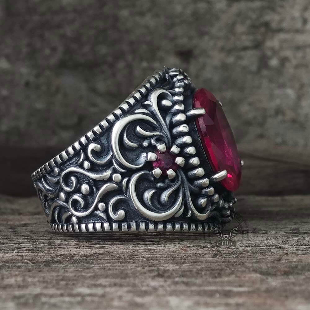 Vintage Gemstone Floral Embossed Sterling Silver Ring | Gthic.com