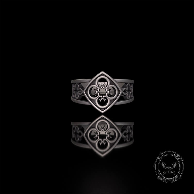 Vintage Hollow Floral Pattern Sterling Silver Ring | Gthic.com