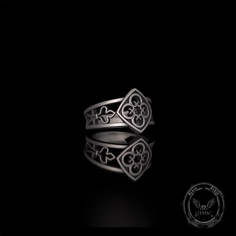 Vintage Hollow Floral Pattern Sterling Silver Ring | Gthic.com
