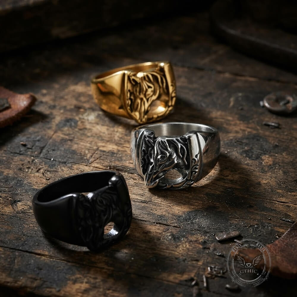 Vintage Horseshoe Horse Head Stainless Steel Ring | Gthic.com