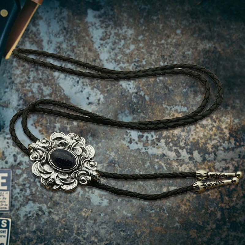 Vintage Pattern Gem Carved Alloy Bolo Tie
