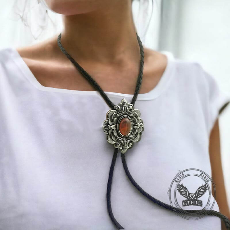 Vintage Pattern Gem Carved Alloy Bolo Tie 02 | Gthic.com