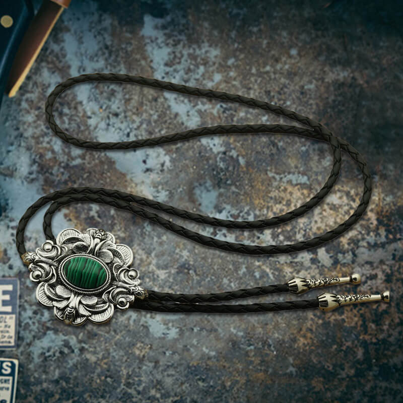 Vintage Pattern Gem Carved Alloy Bolo Tie