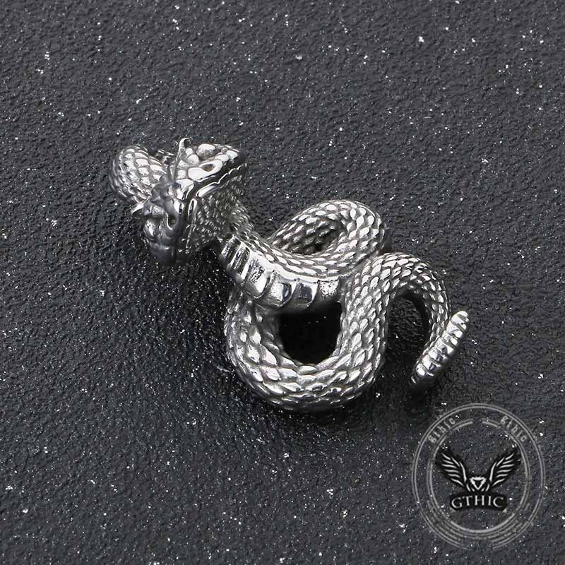 Colgante de calavera de plata de ley con forma de serpiente y cruz de Leviatán