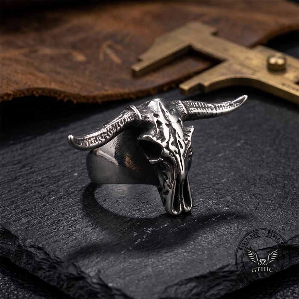 Vintage Ram Horn Skull Stainless Steel Ring | Gthic.com