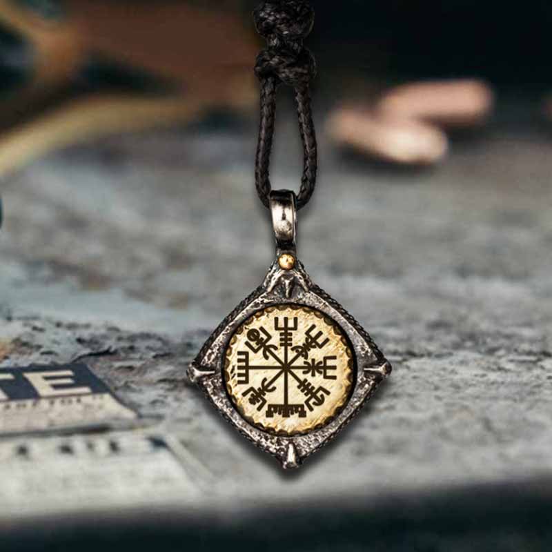 Colgante vikingo de plata de ley con martillo de Thor nórdico