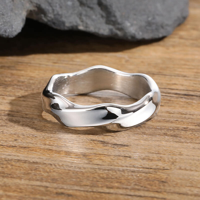 Vintage Simple Twist Pattern Stainless Steel Ring | Gthic.com