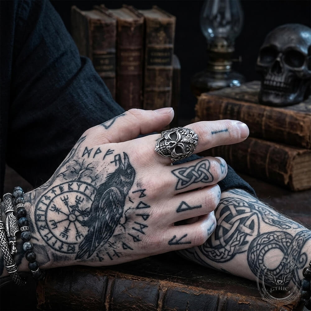 Vintage Skull Filigree Stainless Steel Gothic Ring | Gthic.com