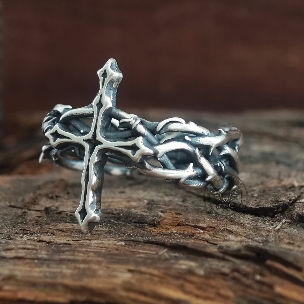 Vintage Thorns Wrapped Cross Sterling Silver Ring | Gthic.com