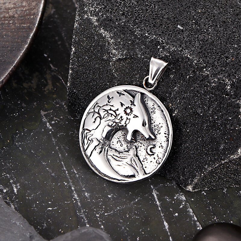 Vintage Viking Roaring Wolf Head Stainless Steel Pendant