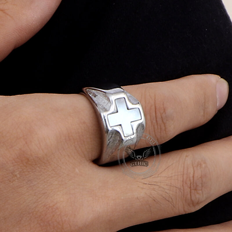 Vintage White Shell Cross Stainless Steel Ring | Gthic.com