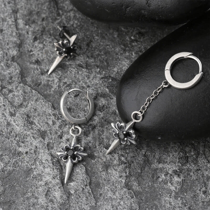 Vintage Zircon Polaris Sterling Silver Earrings | Gthic.com