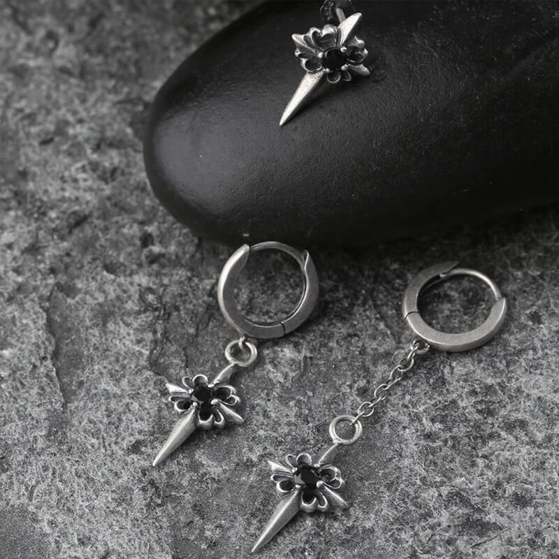 Vintage Zircon Polaris Sterling Silver Earrings | Gthic.com