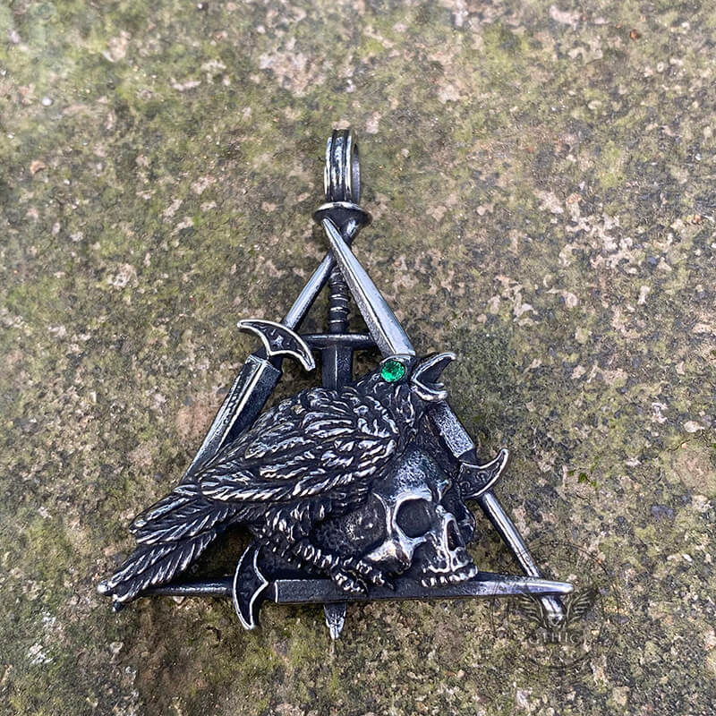 Wicca Sword Crow Stainless Steel Skull Pendant 04 | Gthic.com