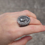 Punk-Ring mit gekreuzten Knochen und Totenkopf aus Edelstahl