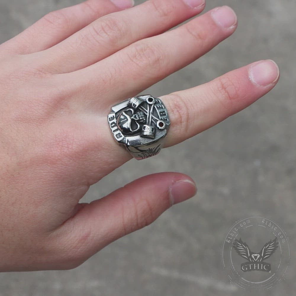 Retro Punk RVS Skull Ring