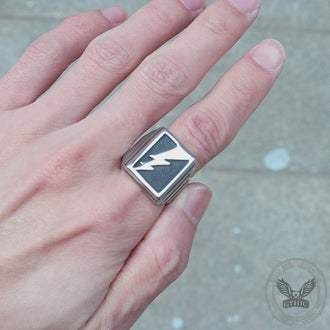 Anillo de acero inoxidable Lightning Bolt