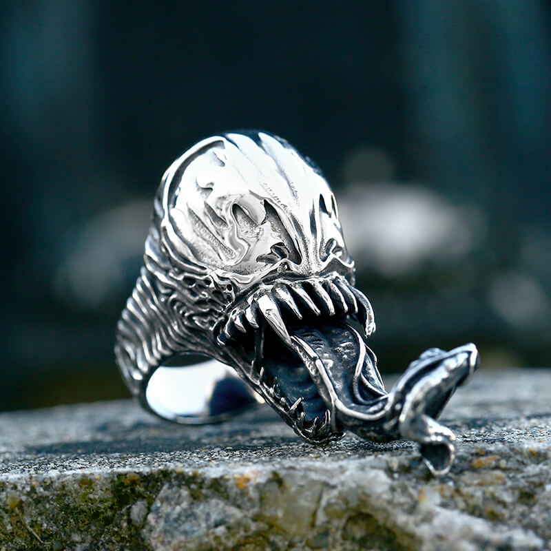 Alien Mutant Symbiote Stainless Steel Ring | Gthic.com