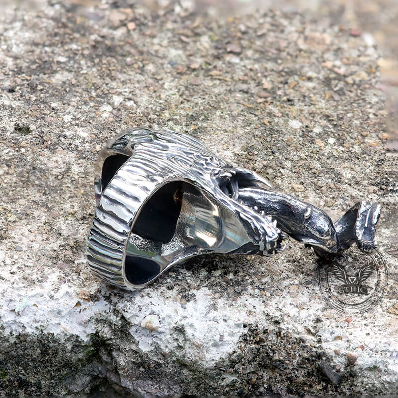 Alien Mutant Symbiote Stainless Steel Ring | Gthic.com