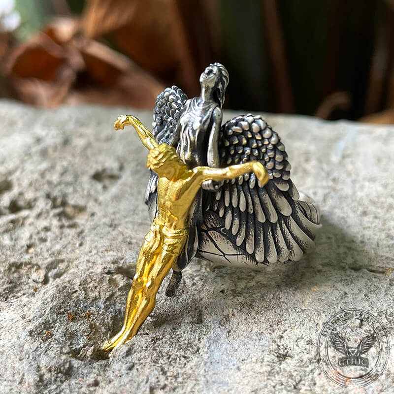 Angel Saves Jesus Sterling Silver Ring01 | Gthic.com