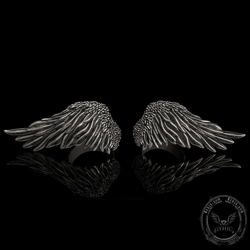 Angel Wing Sterling Silver Ring | Gthic.com