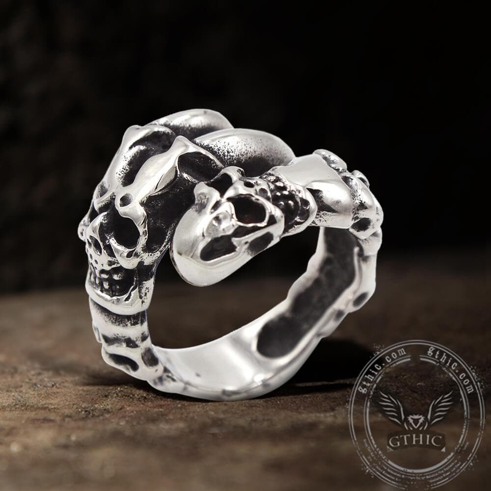 Beast Claw Totenkopfring aus Edelstahl